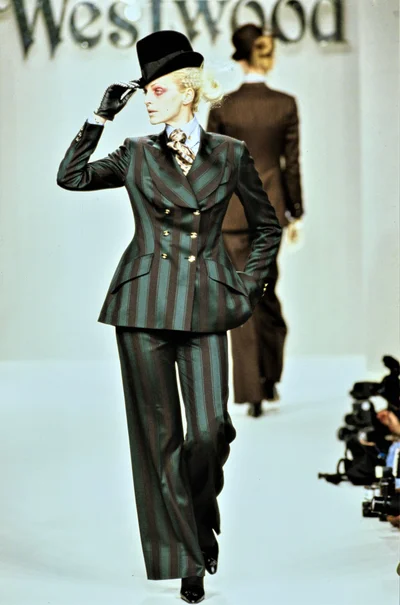 Look 26